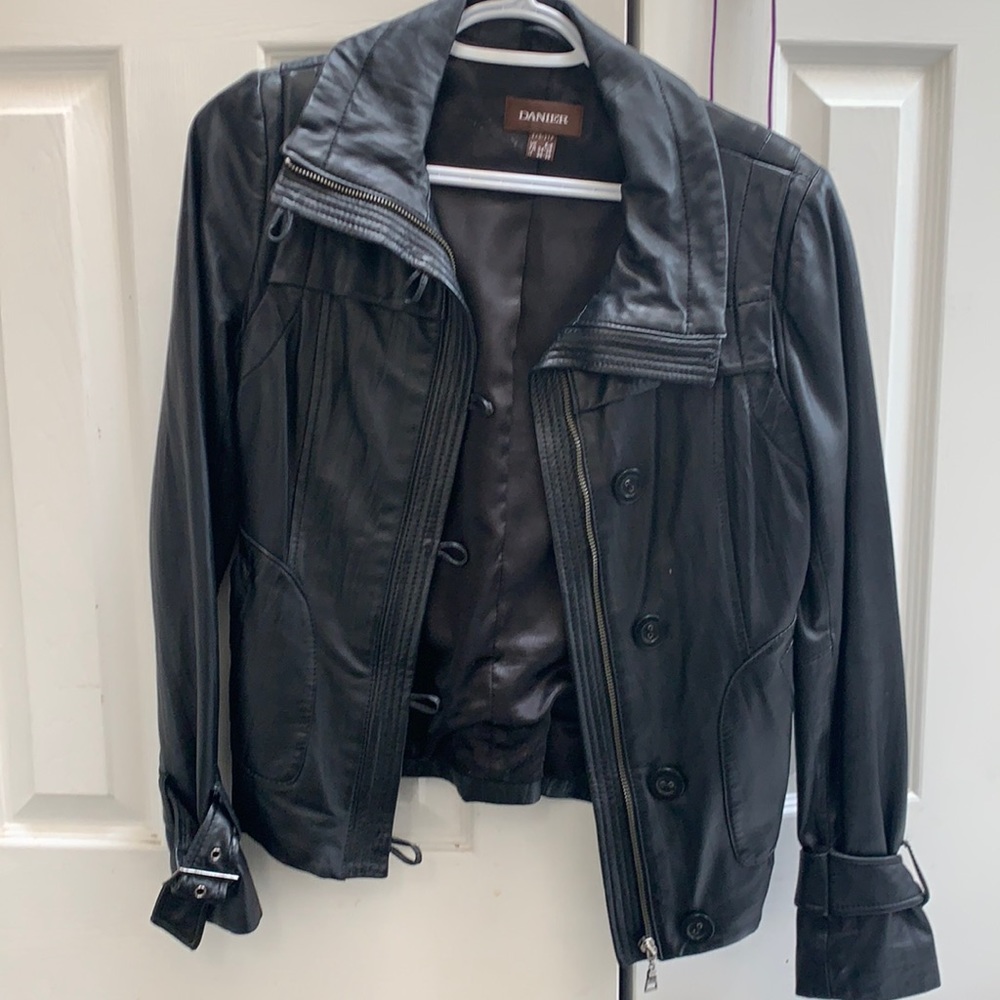 Danier Leather Jacket(Black)